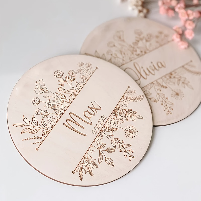Placa con Nombre Grabado Flora - Home Decor For Wedding reseña y precio
